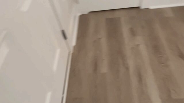 bond WAIT at door eye contact 110425